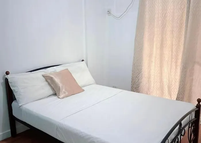 Mid-rise Staycation In Parañaque Apartamento Manila