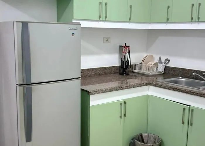 Apartamento Mid-rise Staycation In Parañaque Manila